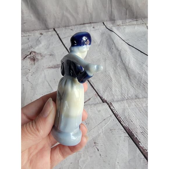 Vintage Dutch Boy Girl Figurines Blue & White Porcelain Set Occupied Japan - Picture 8 of 9